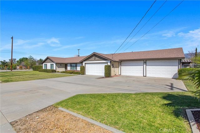 28216 Eucalyptus, Highland, CA 92346