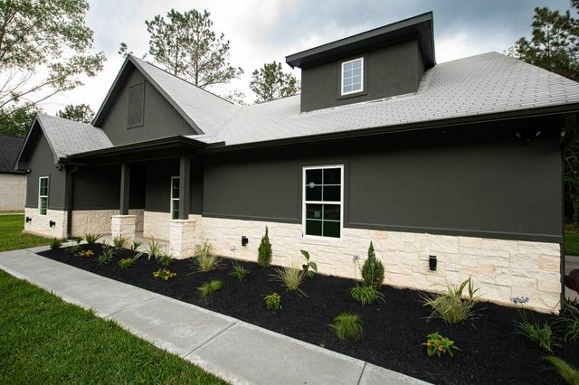 1865 Road 66116, Dayton, TX 77535