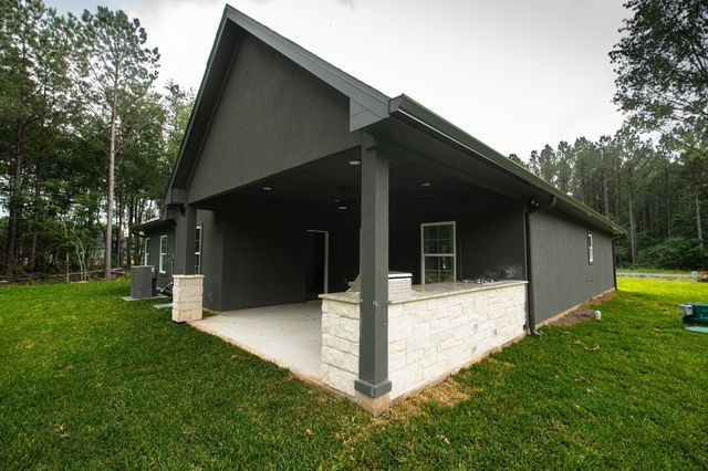 1865 Road 66116, Dayton, TX 77535