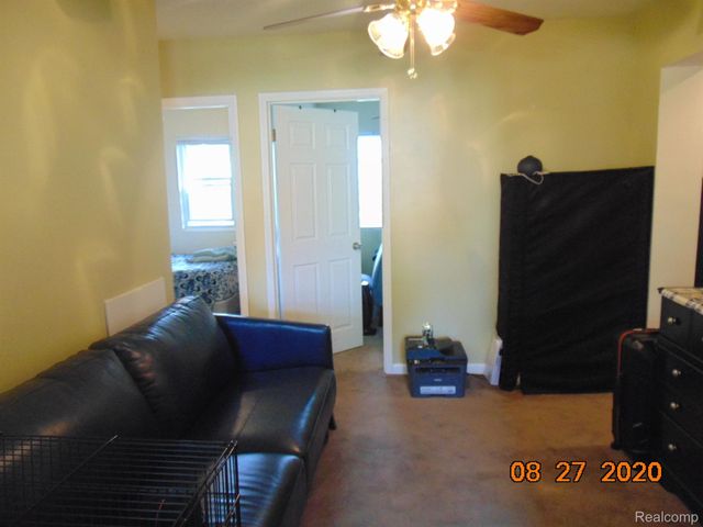 2956 GARDNER Avenue, Berkley, MI 48072