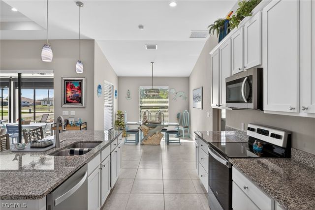 4200 NW 37th AVE, Cape Coral, FL 33993