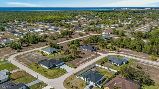 4200 NW 37th AVE, Cape Coral, FL 33993