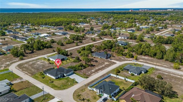 4200 NW 37th AVE, Cape Coral, FL 33993