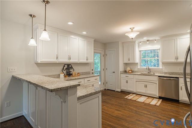 6720 Claiborne Rd, Sutherland, VA 23885
