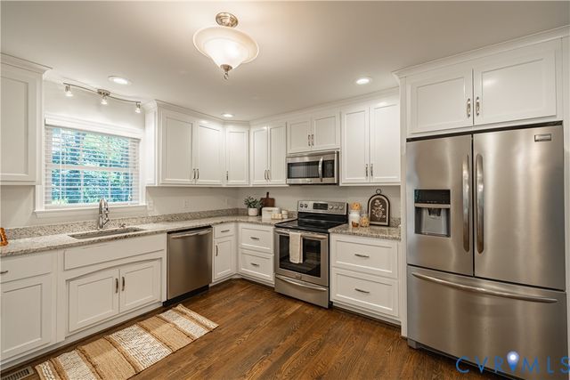 6720 Claiborne Rd, Sutherland, VA 23885