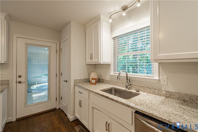 6720 Claiborne Rd, Sutherland, VA 23885