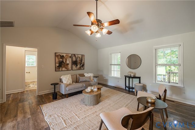 6720 Claiborne Rd, Sutherland, VA 23885