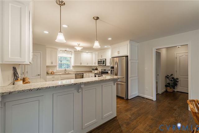 6720 Claiborne Rd, Sutherland, VA 23885