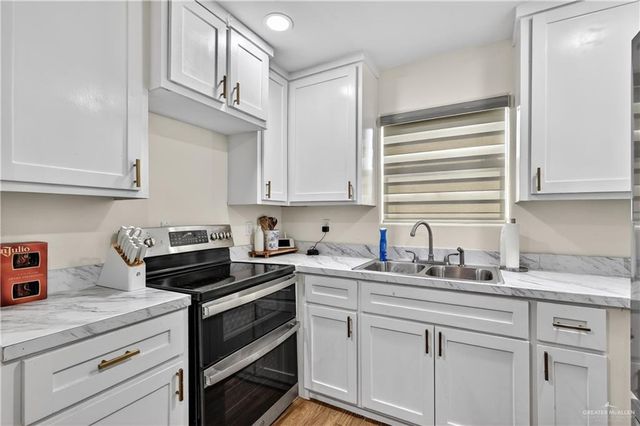 2622 Nopal Street, Penitas, TX 78576