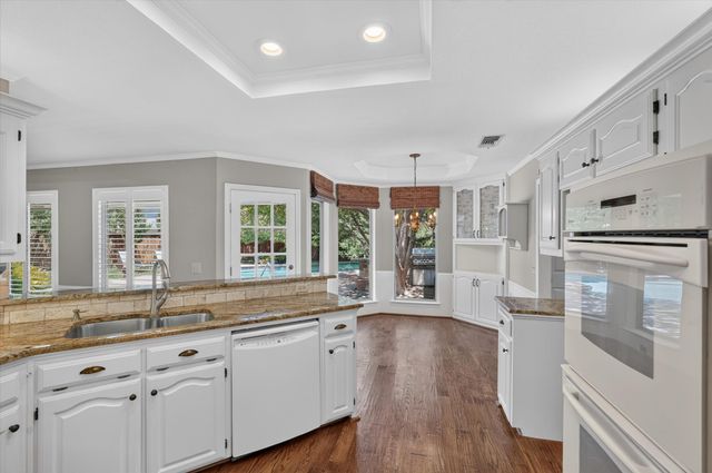 2132 Donna Drive, Plano, TX 75074