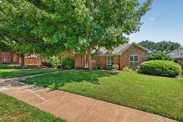2132 Donna Drive, Plano, TX 75074