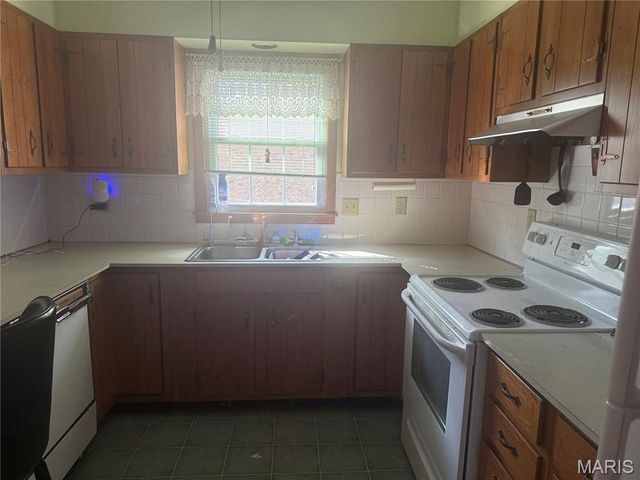 1101 S Ricky Road, Kennett, MO 63857