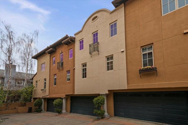 486 Gabilan Street, Los Altos, CA 94022