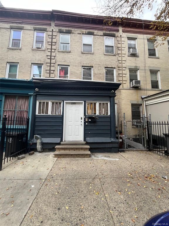 2393 Walton Avenue, Bronx, NY 10468