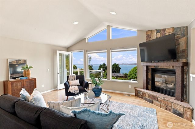 274 Colman Drive, Port Townsend, WA 98368