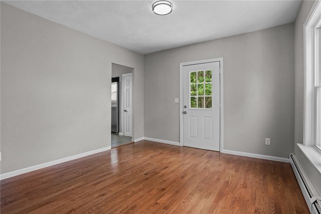 34 Chapin Avenue, Warwick, RI 02889