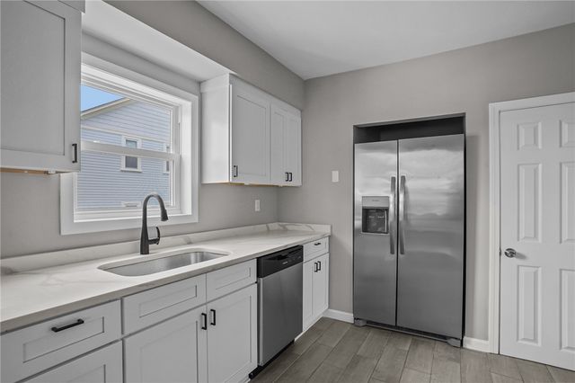 34 Chapin Avenue, Warwick, RI 02889