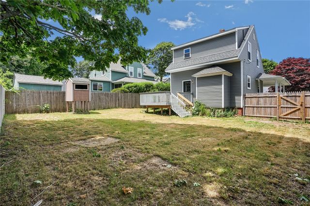 34 Chapin Avenue, Warwick, RI 02889