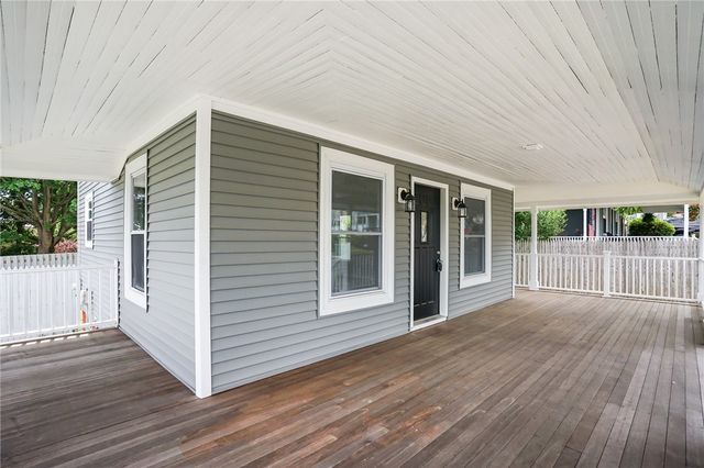 34 Chapin Avenue, Warwick, RI 02889