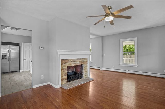34 Chapin Avenue, Warwick, RI 02889