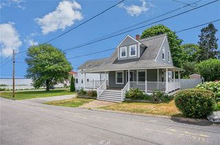 34 Chapin Avenue, Warwick, RI 02889