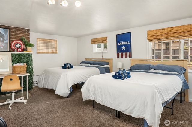 24029 24th Avenue S, Des Moines, WA 98198