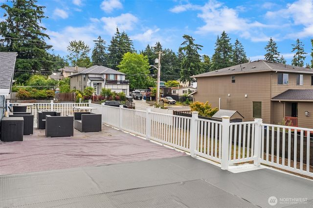 24029 24th Avenue S, Des Moines, WA 98198