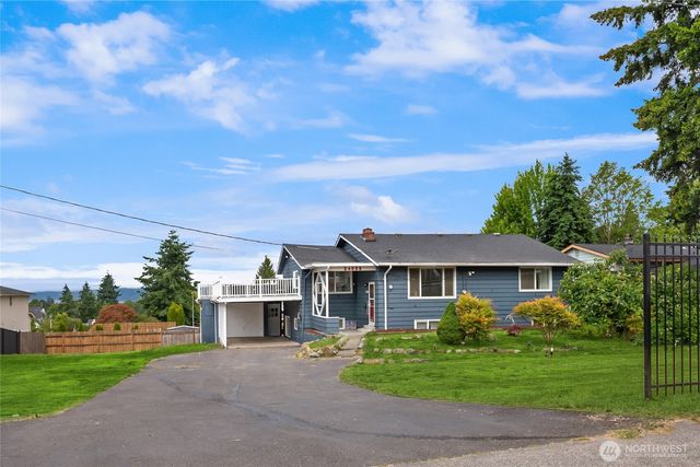24029 24th Avenue S, Des Moines, WA 98198