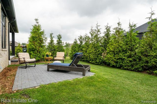 850 Marlayna Drive, Oxford, MI 48371