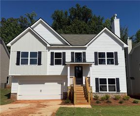 491 Charleston Place, Villa Rica, GA 30180