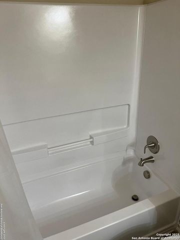 7727 Cortland Oak, San Antonio, TX 78254