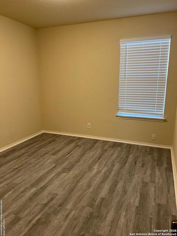 7727 Cortland Oak, San Antonio, TX 78254