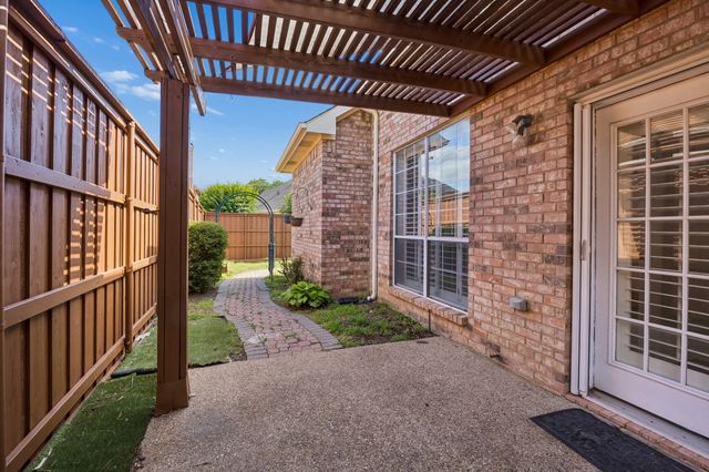 8608 Mill Creek Road, Irving, TX 75063