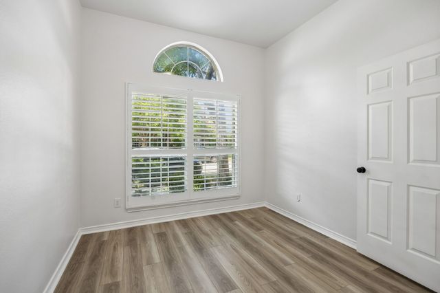 8608 Mill Creek Road, Irving, TX 75063