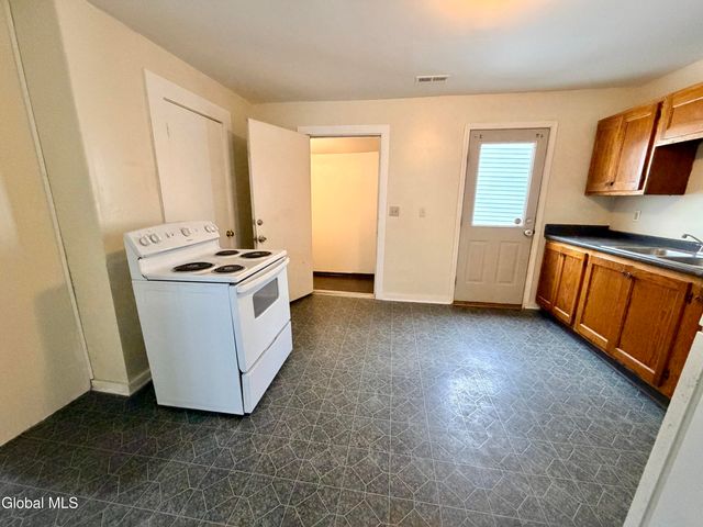 167 Paine Street, Green Island, NY 12183