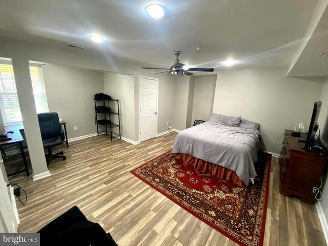 2716 LAKE FOREST DR, Upper Marlboro, MD 20774