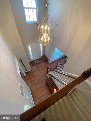 2716 LAKE FOREST DR, Upper Marlboro, MD 20774