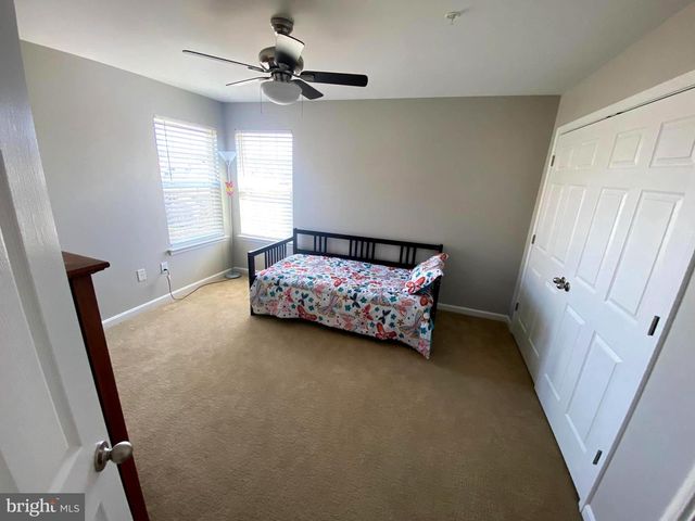 2716 LAKE FOREST DR, Upper Marlboro, MD 20774