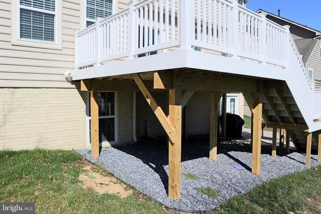 2716 LAKE FOREST DR, Upper Marlboro, MD 20774