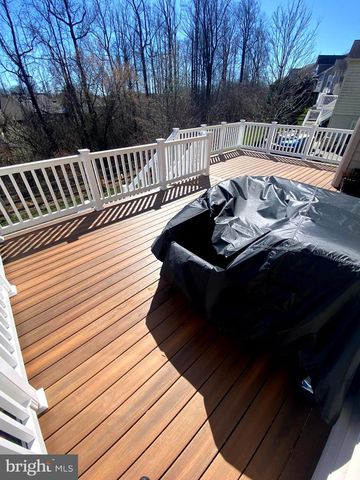 2716 LAKE FOREST DR, Upper Marlboro, MD 20774