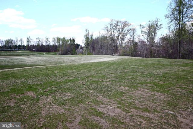 2716 LAKE FOREST DR, Upper Marlboro, MD 20774