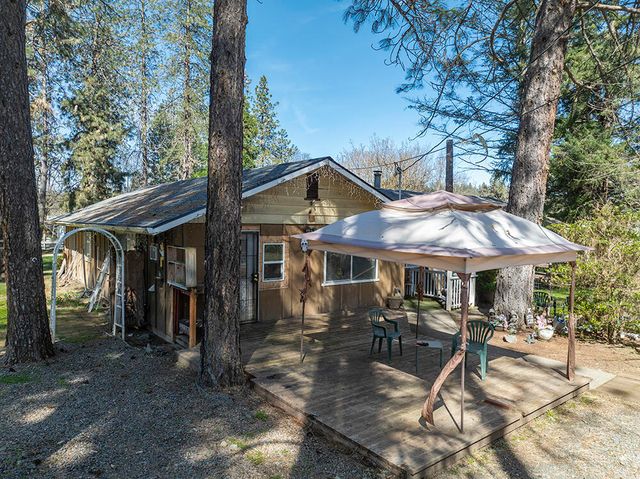 577 Galice Road, Merlin, OR 97532