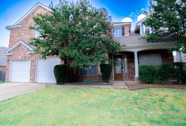 7800 Pirate Point Circle, Arlington, TX 76016