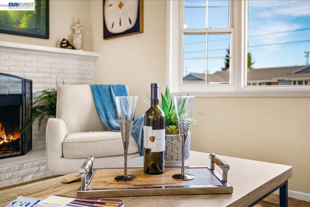 4583 Richmond Ave, Fremont, CA 94536