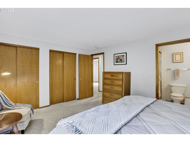 10204 Ne 83RD St, Vancouver, WA 98662