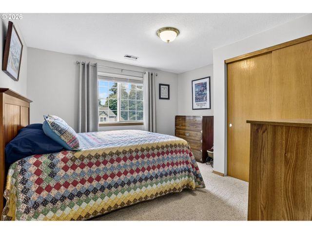 10204 Ne 83RD St, Vancouver, WA 98662