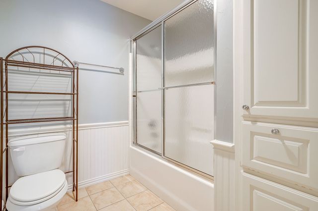 912 Thomas Crossing Drive, Fort Worth, TX 76028