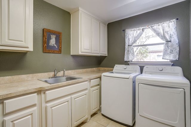 43 Crown Road, Willow Park, TX 76087