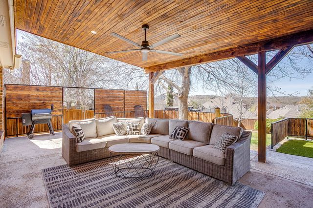 43 Crown Road, Willow Park, TX 76087