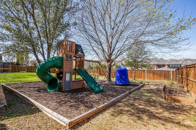 43 Crown Road, Willow Park, TX 76087